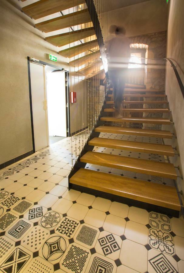 Appart'Hotel Les Fleurines By Urban Style Вильфранш-де-Руэрг Экстерьер фото